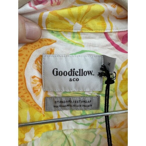 NEW Goodiefellow Fruit Print Summer Pool Side Vacation Standard Fit Medium Top - Picture 4 of 9